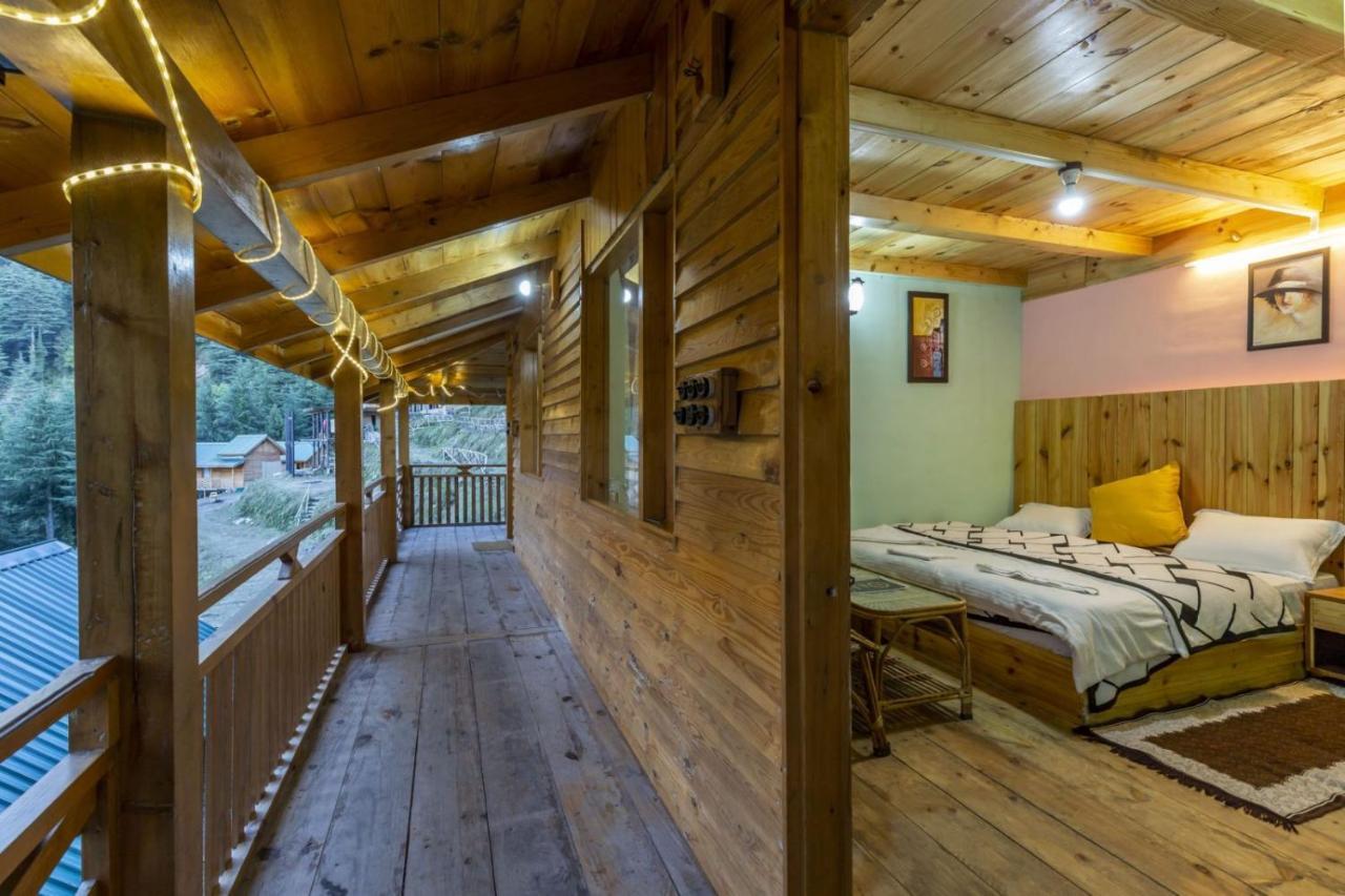 Mid Conifer Cottage Далхаузі Екстер'єр фото