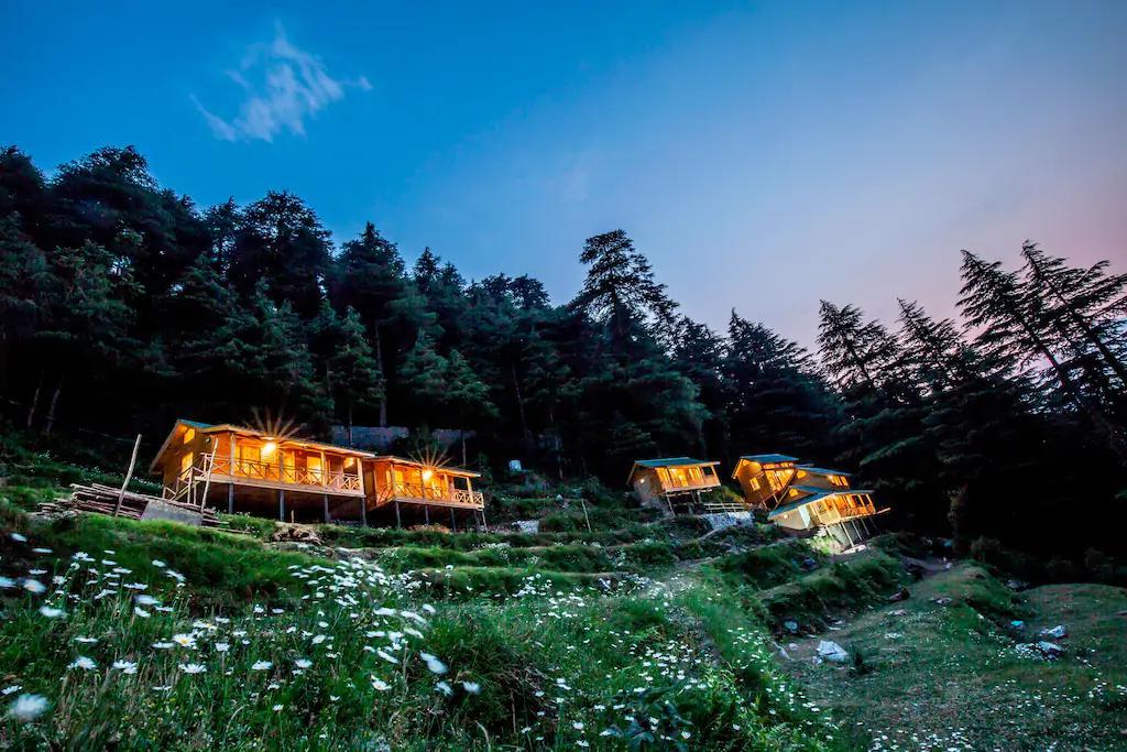 Mid Conifer Cottage Далхаузі Екстер'єр фото